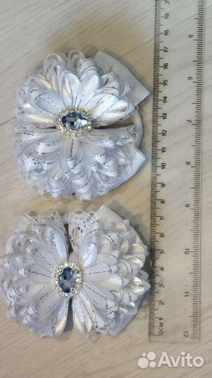 Банты для волос белые на резинке