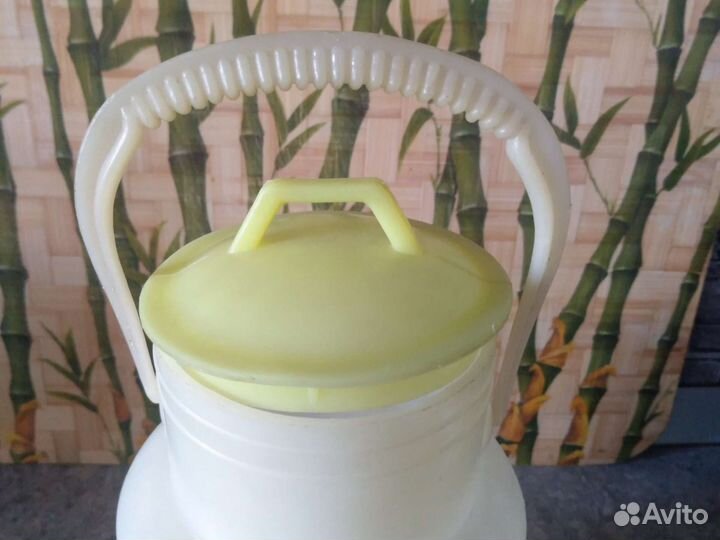 Бидон.Пластиковый бидон.С.С.С.Р