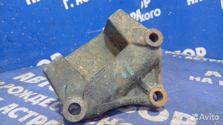 Кронштейн кпп Kia Rio 3 седан G4FC 2012