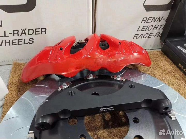 Тюнинг тормоза Mazda MX-5 ND Brembo M6 перед