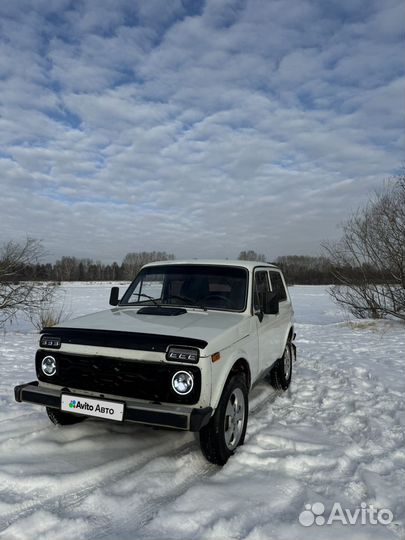 LADA 4x4 (Нива) 1.7 МТ, 1997, 28 500 км