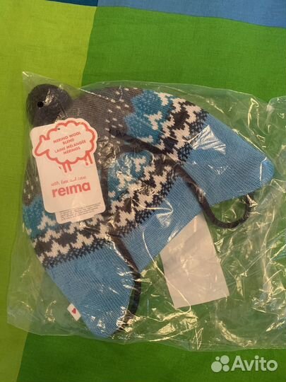 Шапка и варежки reima 44-46