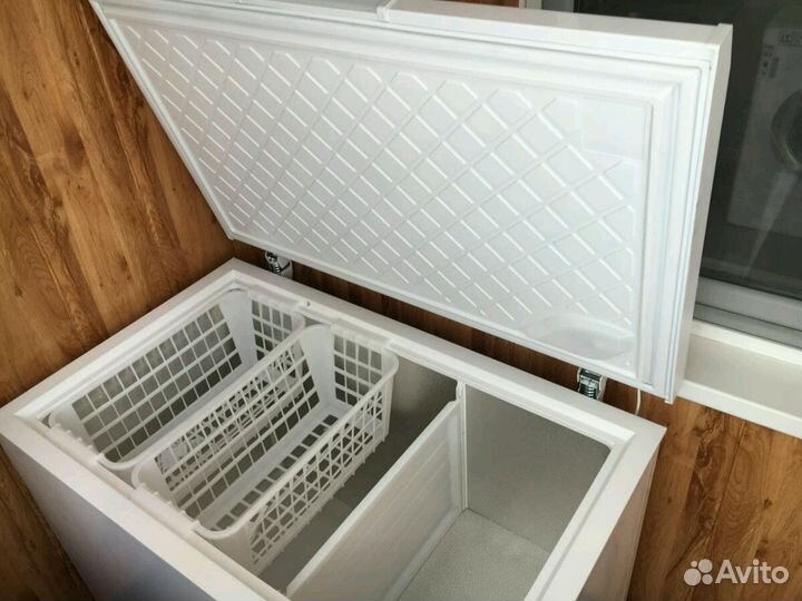 Лари морозильные с зимней защитой