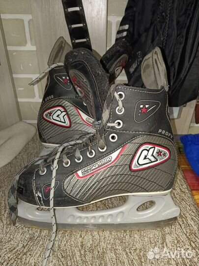 Коньки хоккейные 38 размер
