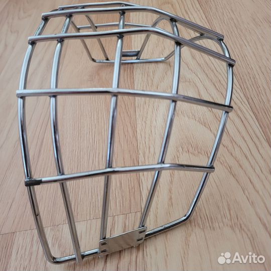 Маска для вратарского шлема