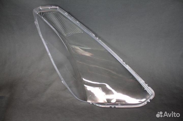 Cтекла фар Hyundai H1 / Grand Starex 2007-2018 г.в