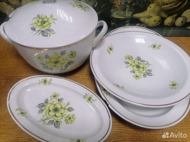 Супницы, Блюдо, Зик