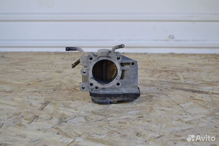 Дроссельная заслонка Toyota Noah R60