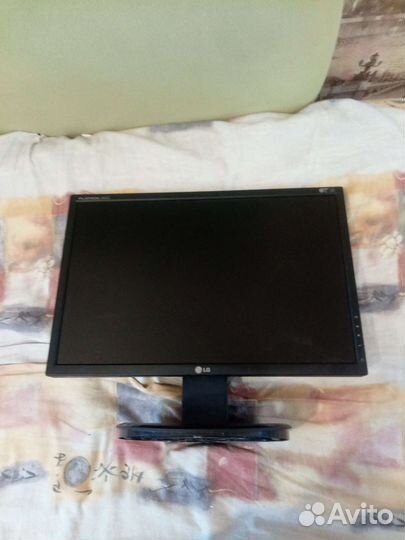 Монитор для компьютера LG flatron L194WT-BFS