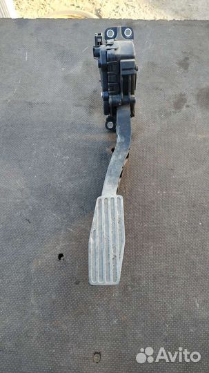 Педаль газа Лифан Х60
