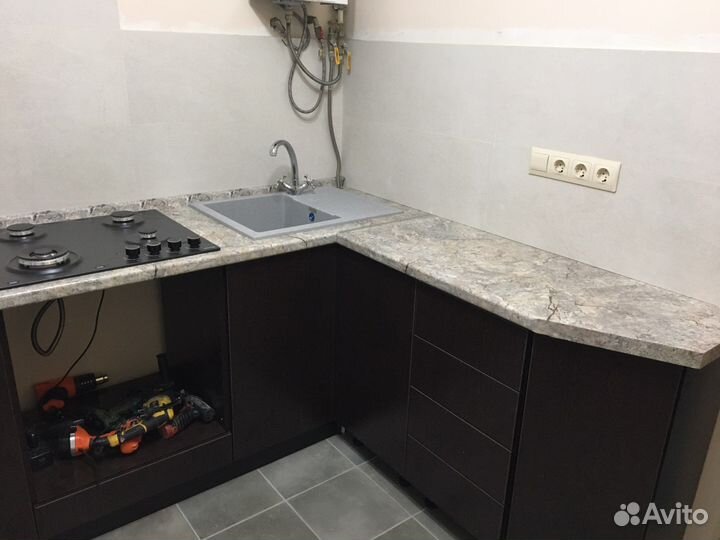 Перетяжка мебели и реставрация