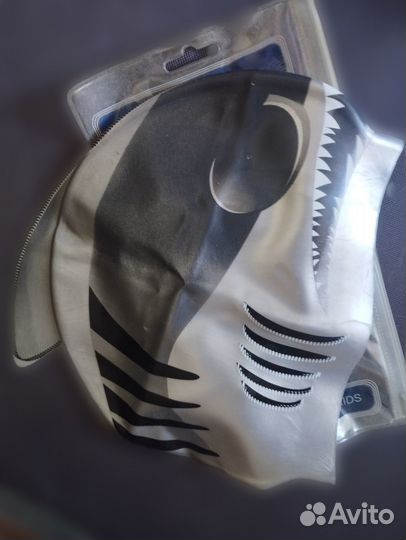 Очки и шапочка для плавания детская