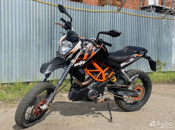 KTM Duke 125, 200, 390 ABS