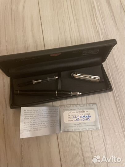 Ручка перо aurora