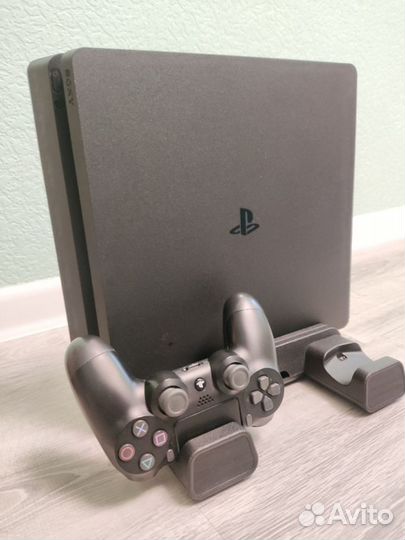 Playstation 4 slim 1000 gb