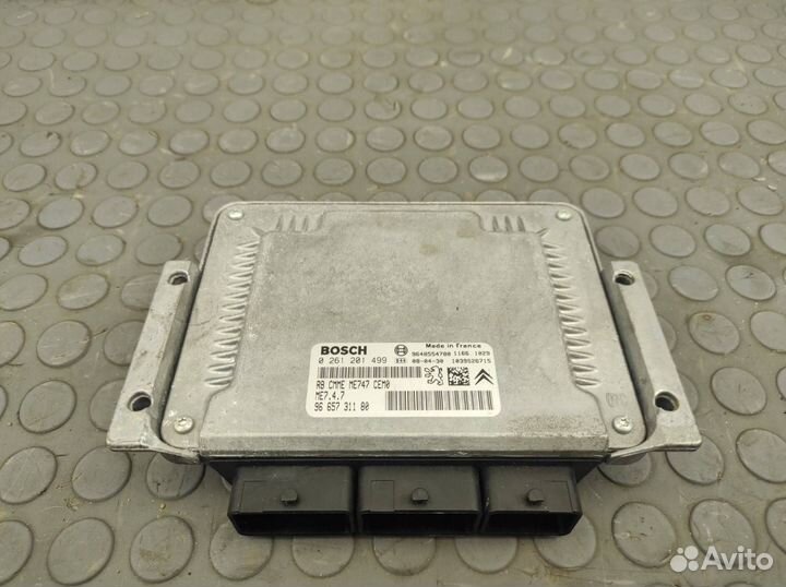 Эбу двигателя Citroen C5 X7 ES9A 3.0 2008