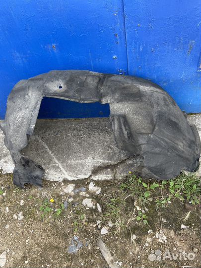 Подкрылки (локера) Audi A5 8T 2013 год