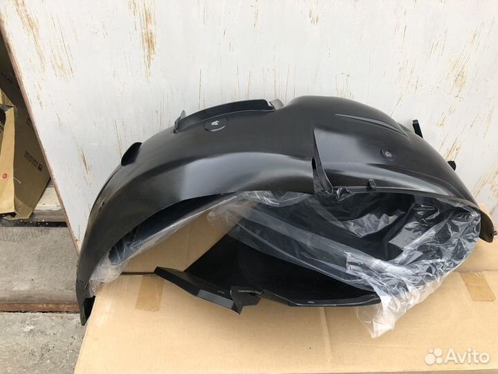 Подкрылок Renault Logan 1 /lada Largus