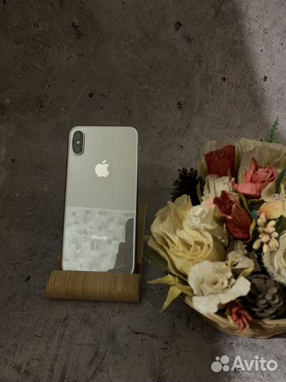 iPhone X, 64 ГБ