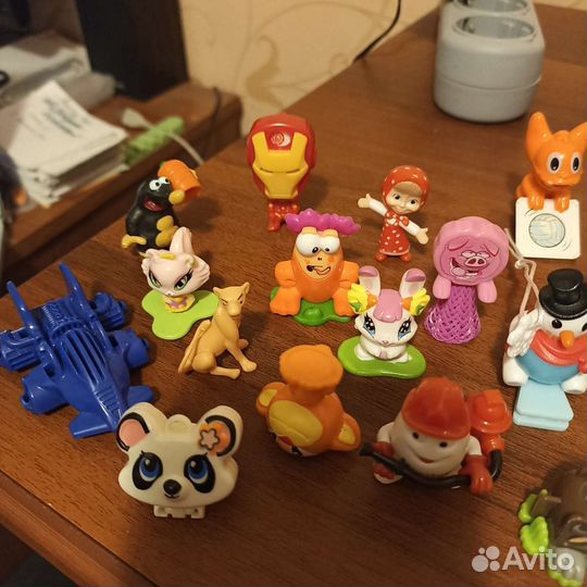 Игрушки из киндер сюрприз