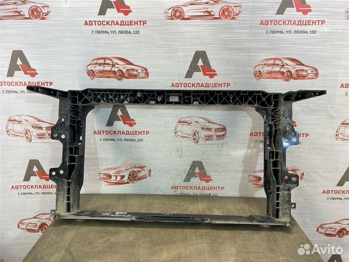 Панель передка (телевизор) - рамка радиатора