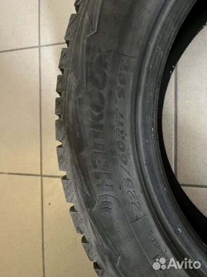 Hankook Aurora W403 225/60 R17
