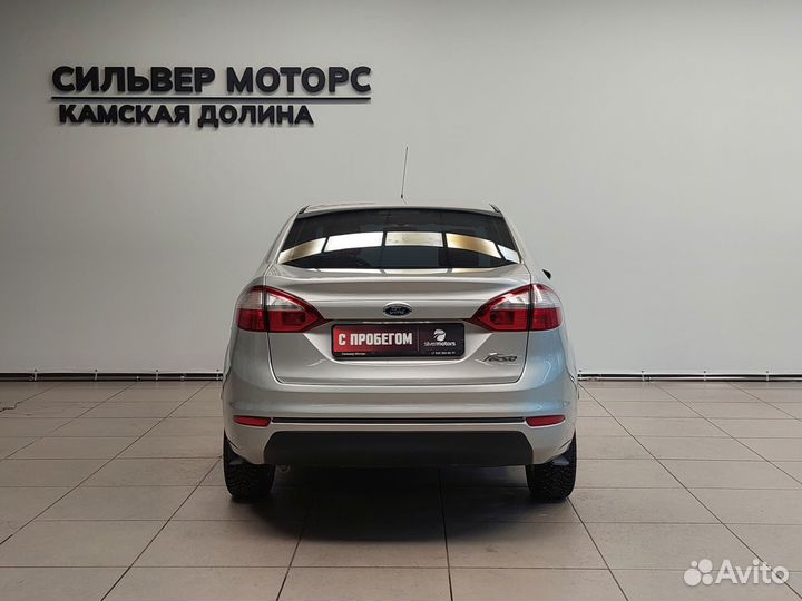 Ford Fiesta 1.6 AMT, 2015, 162 000 км