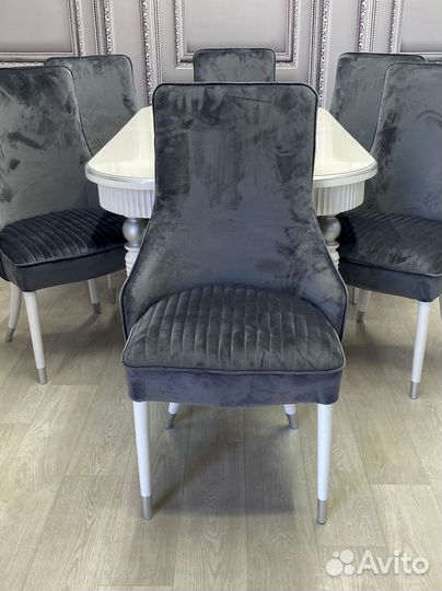 Стол и стулья от производителя. В наличии