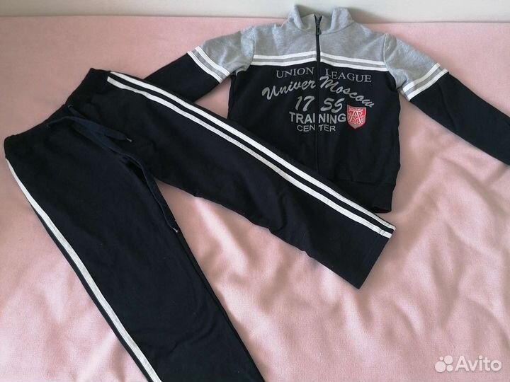 Спортивный костюм для девочки 128