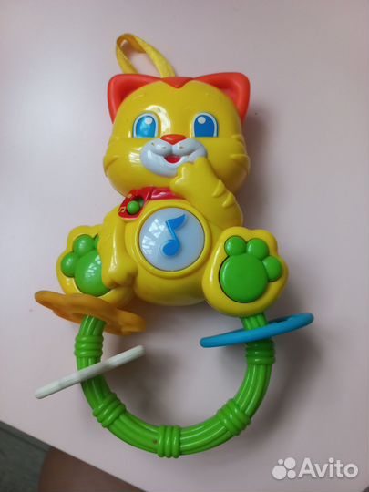 Игрушки развивающие для малышей