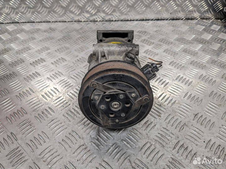 Компрессор кондиционера Renault Megane 2