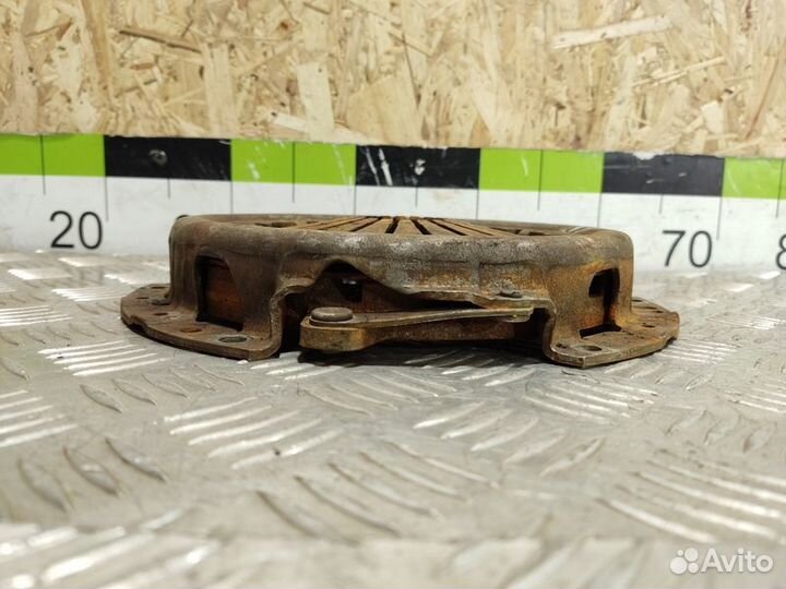 Корзина сцепления Toyota Corolla e10