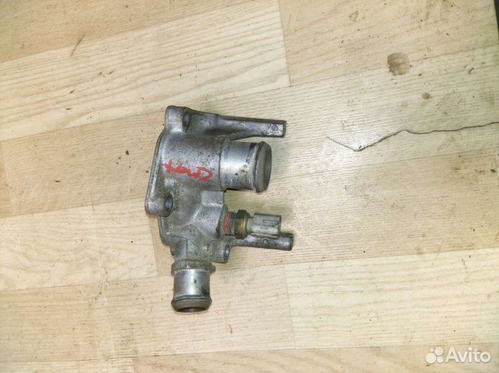 Корпус термостата Ford C-Max hxda 2006