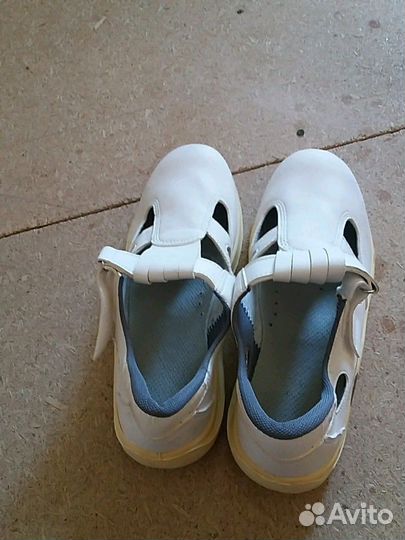 Рабочие ботинки