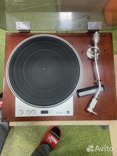 Виниловый проигрыватель фонокорректор
