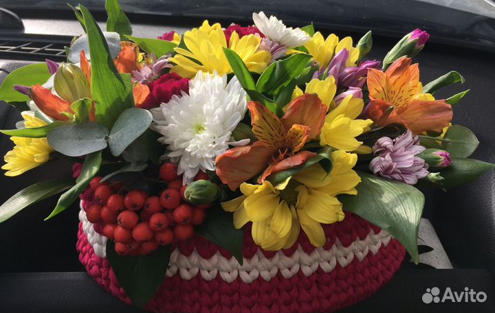 Цветочные трикотажные корзины на заказ