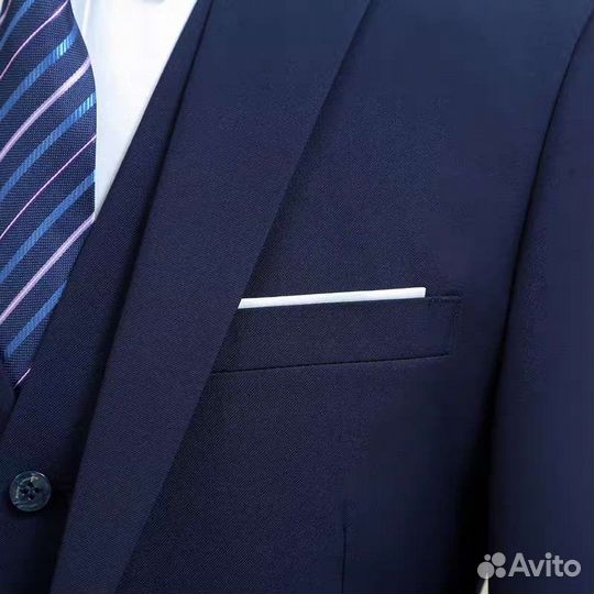 Костюм на школьника, студента, синий с рубашкой