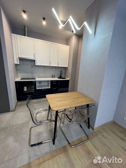 Стол из дуба