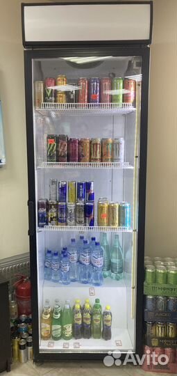 Холодильный шкаф