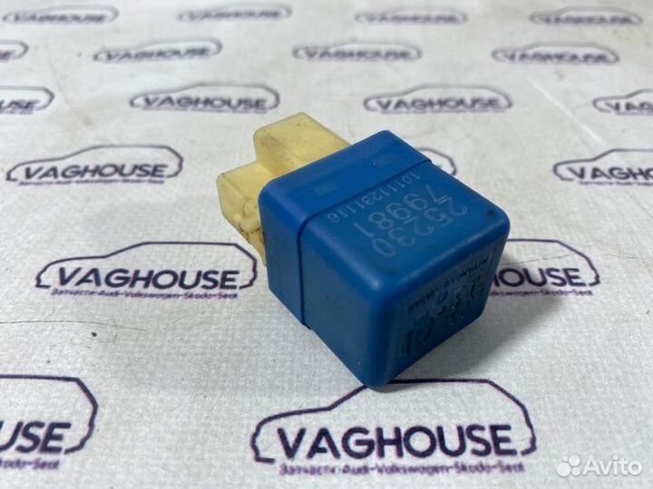 Реле Nissan Maxima A33 2.0 2004