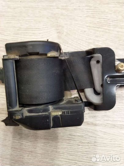 Ремень безопасности volvo