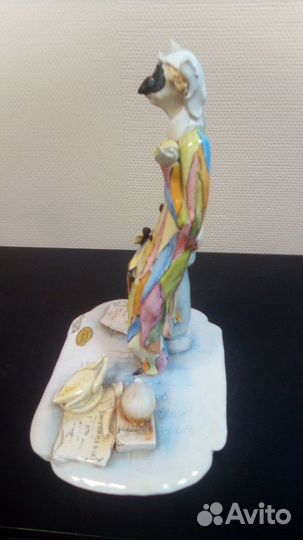 Фарфоровая статуэтка Маска. Италия