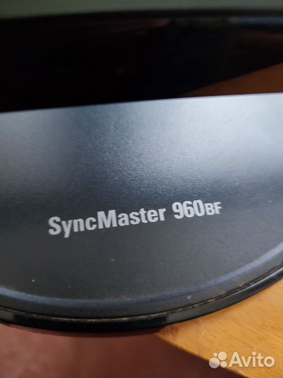 Монитор Samsung SyncMaster