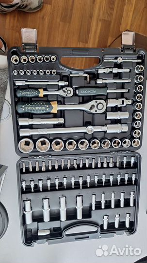 Набор инструментов Rock Force 94 предмета