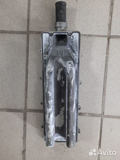 Крышка двигателя BMW 7-Series E65 E66