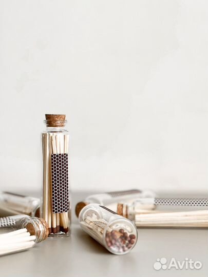 Спички в колбе для свечей