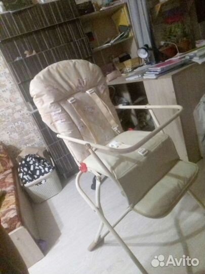 Кормильный стульчик/столик