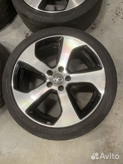 Комплект колес Vw Golf GTI R18