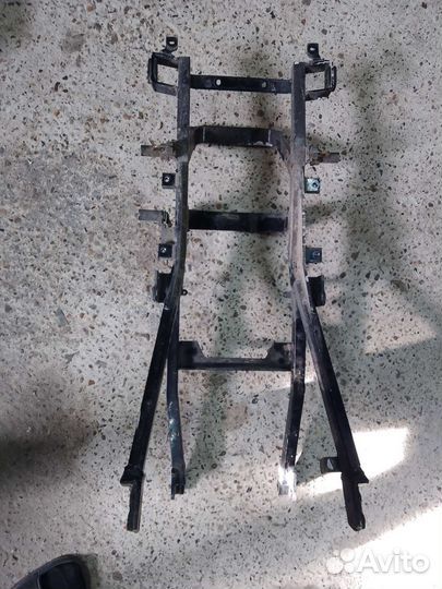 Подрамник Кавасаки GPZ 750