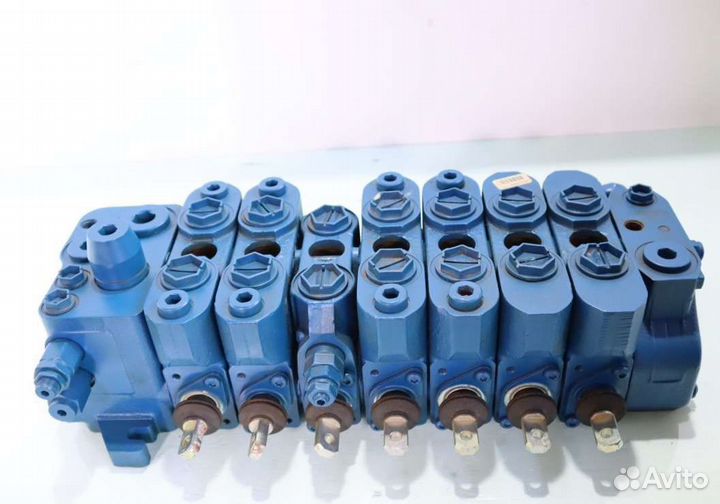 Распределитель Rexroth Экскаватор погрузчик